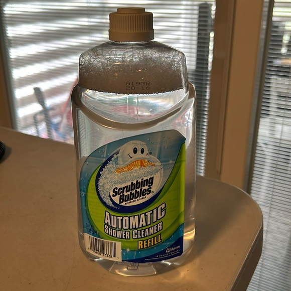 Scrubbing Bubbles Automatic Shower Cleaner Refill 34oz. NEW - Picture 2 of 3